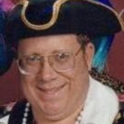 Craig R McNees