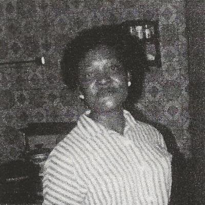 Mrs. Annie Lee Plummer