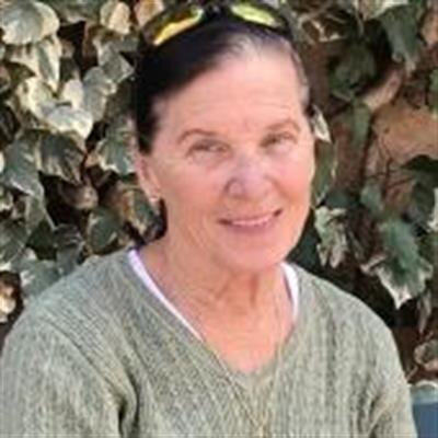 V. Jeannie Risi