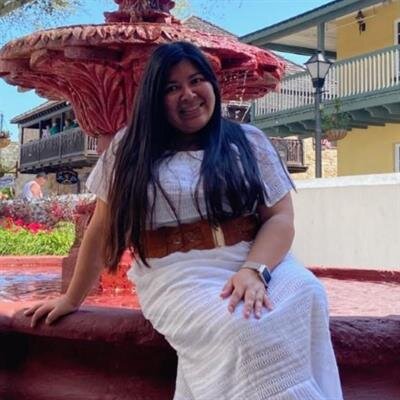 Elizabeth Noemy Leal