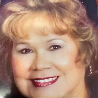 Velia Agundez Favela