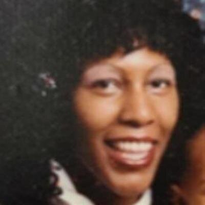 Gail R. Simmons