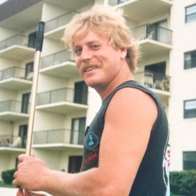ROBERT 
