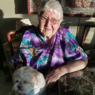 Betty L Hughes