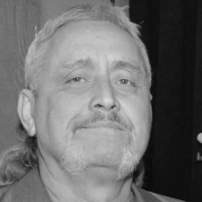 Kirk Nolan Larsen