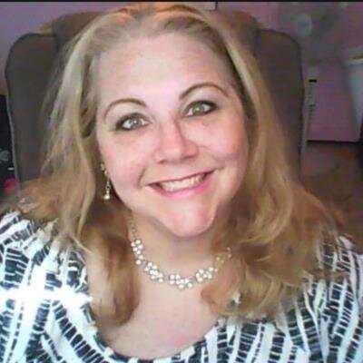Beverly J Boyle