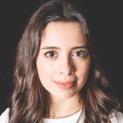 Andrea Flores