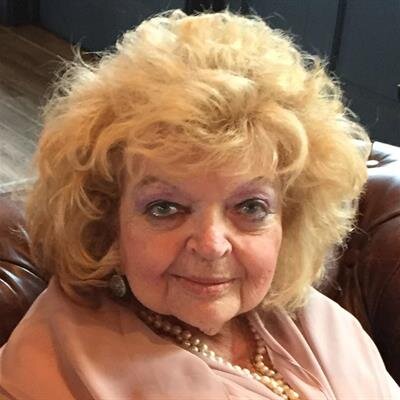 Joanne Crown