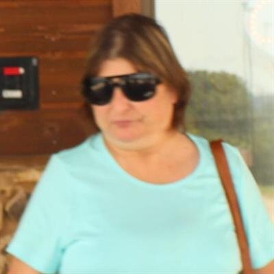 Debra Lynn Goldsmith