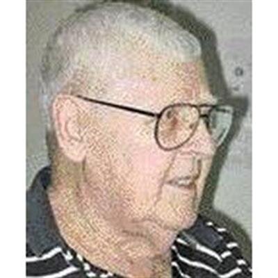 Lowell E Bachelder