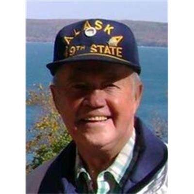Wayne D Locke
