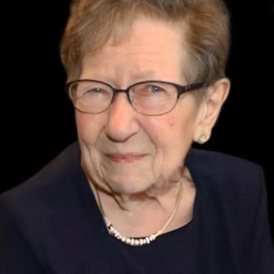 Louise Lee