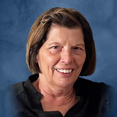 Linda Lou Simmons