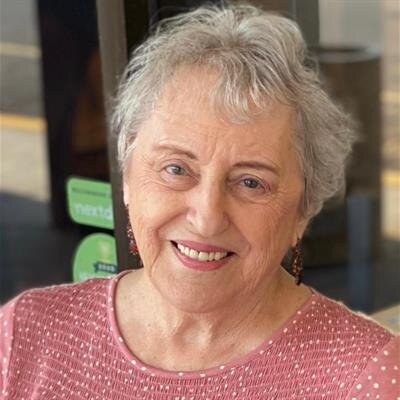 Nancy Lee Farfaglia