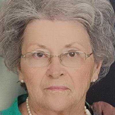 Mrs. Nell Tennant Thomas