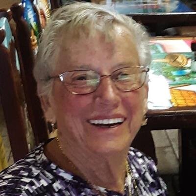Gloria Murnie Lougee