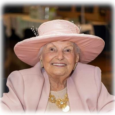 Evelyn Theis Hopkins