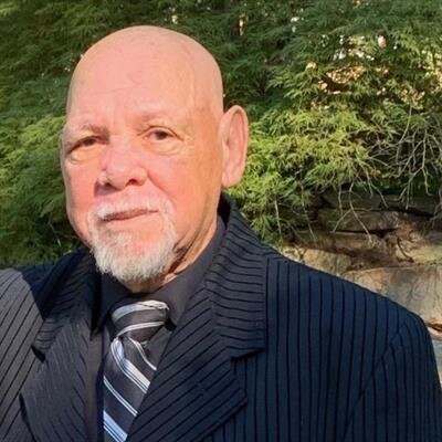 Deacon Robert Leon Muray