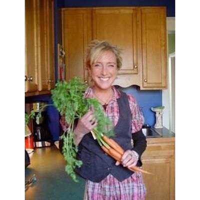 Jennifer Nina Mueller