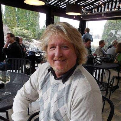 Gary Lynn Borders