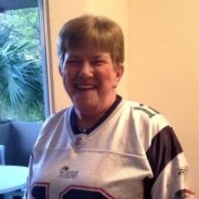 Linda M Pratt