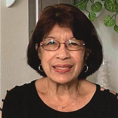 Lillian Castro Soares