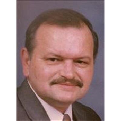 Lonnie J Harper