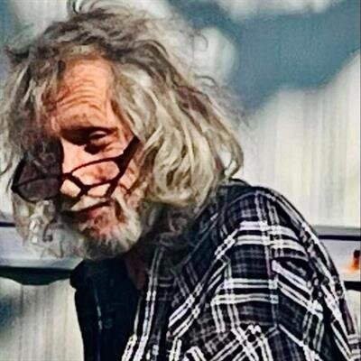 Mr. Dennis Wayne Sheets