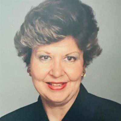Claudia Elizabeth 