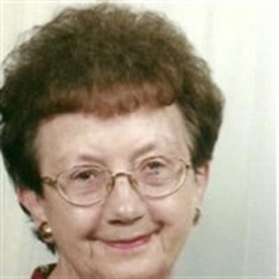 Lorraine F Makos