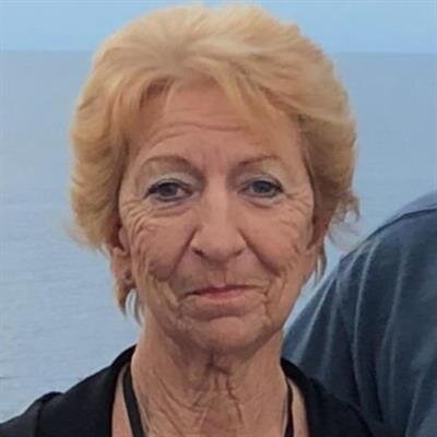 Mary Jo Malcolm (Burns)