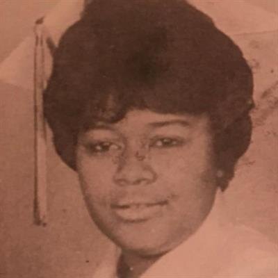 Carolyn Louise Stallings