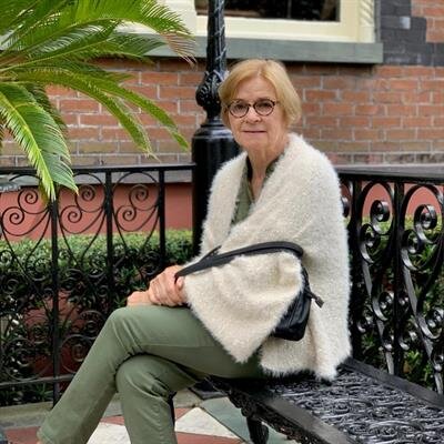Mrs. Pamela Armour Pierce