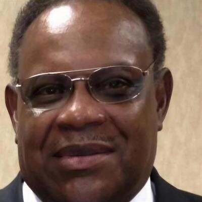 Mr. Johnnie Winston Gilchrist