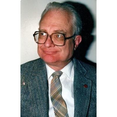 Warren Lloyd Dumke