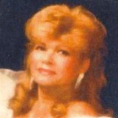 Lucero, Carmen