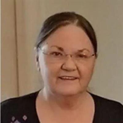 Lynda Lee Mackin