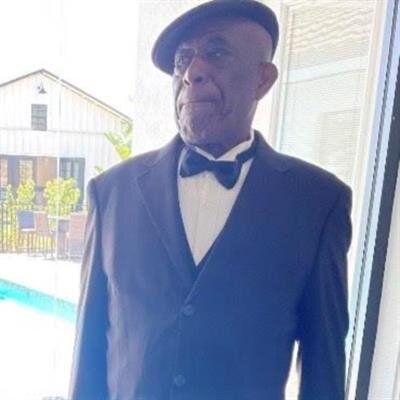 Willie Dennis