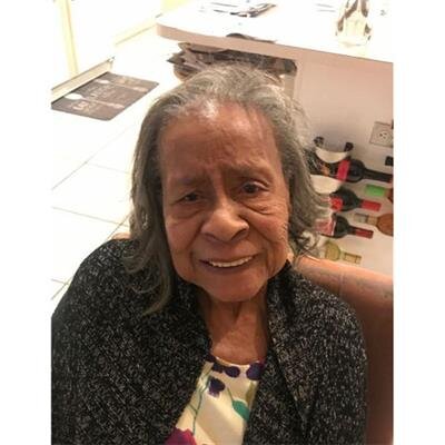 Delores Elizabeth Showell