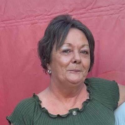 Mary Lisa Uhles