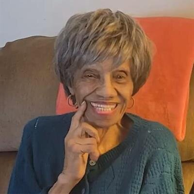 Marie Elizabeth Oliver