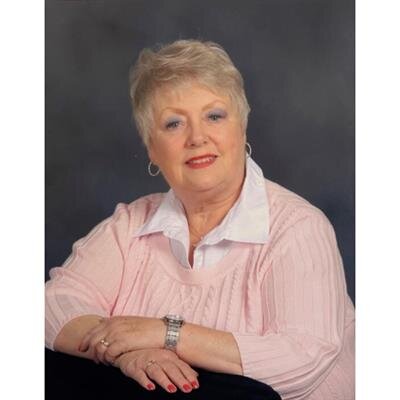 Velda Hoker