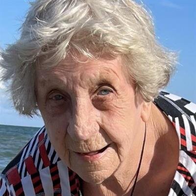 Helga Crouch