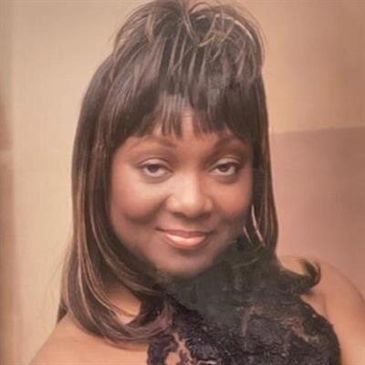 Gloria Overton
