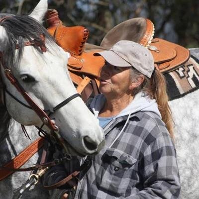 Beverly Diane Saxton