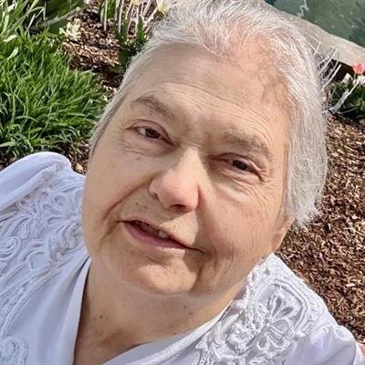 Hilldra Fay (Heidy) Broderick