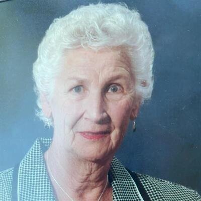 Margaret Louise Marinis