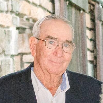 Lenard Author Chartrand