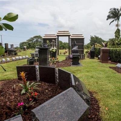 Michael Young Marn Gaspar