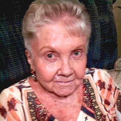 Dorothy R Fernandez